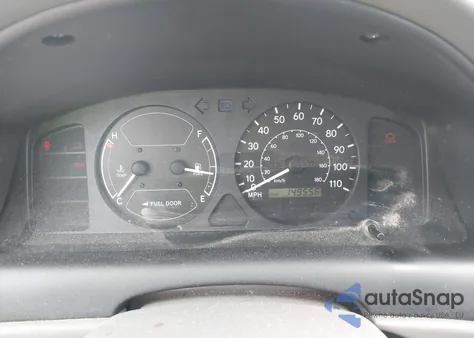 2002 Toyota Corolla Ce из США, поврежденный, VIN 2T1BR12E92C521983